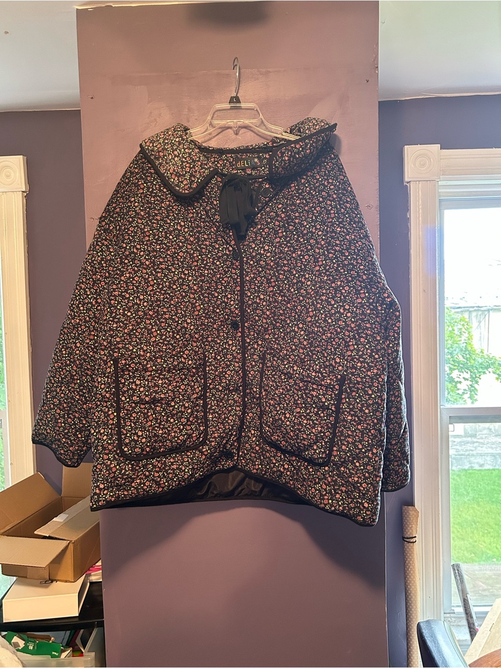 Dolls kill Delia's black floral print jacket with pockets, size XXL